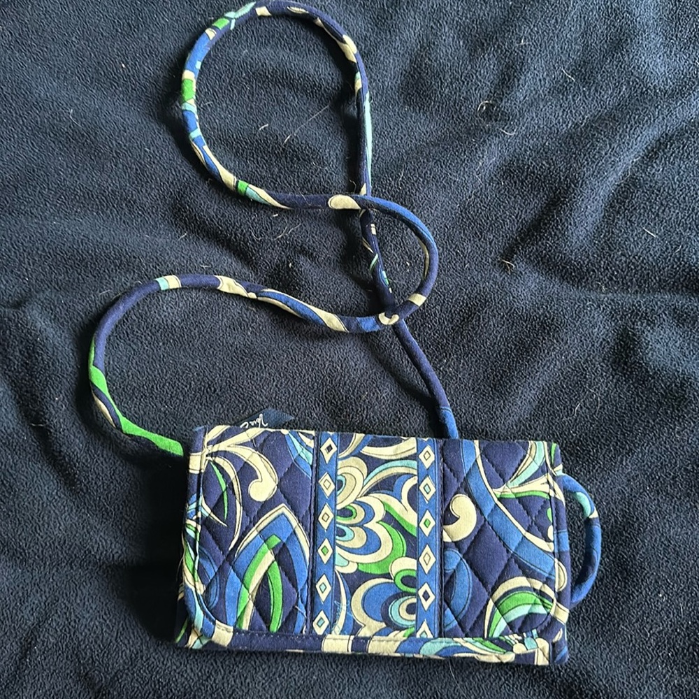 Vera Bradley small cross body